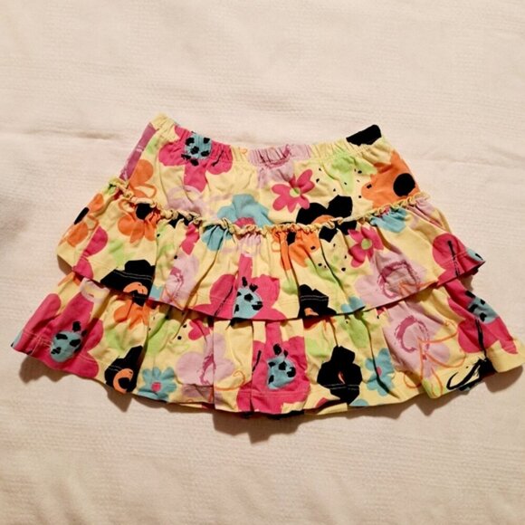 Hanna Andersson girls size 110 or 5 2 tiered floral skirt, have modesty shorts - Picture 3 of 5
